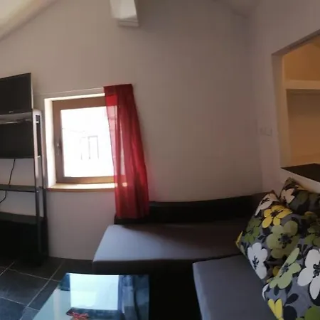 Apartment Gracia *