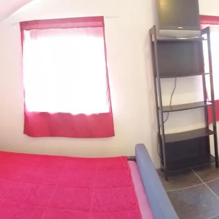 Gracia Apartment Funtana