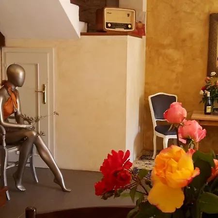Gracia Apartment *