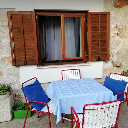 Apartment Gracia *