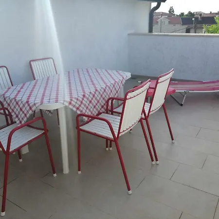 Gracia Apartment Funtana